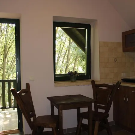 Hunor Lovastanya * Kunbaracs