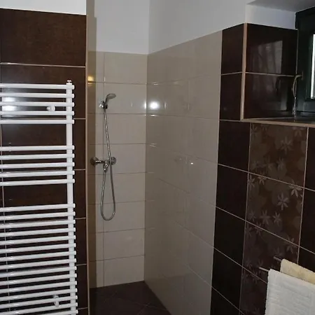 Hunor Lovastanya * Kunbaracs