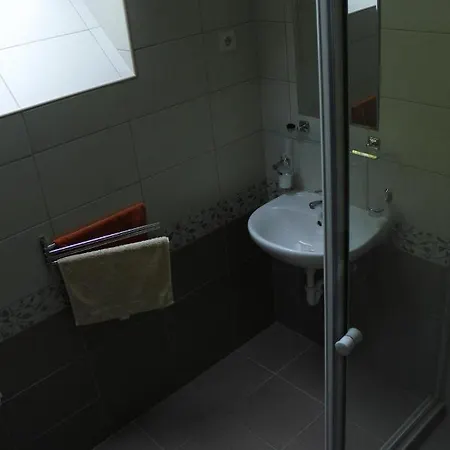 Hunor Lovastanya Kunbaracs